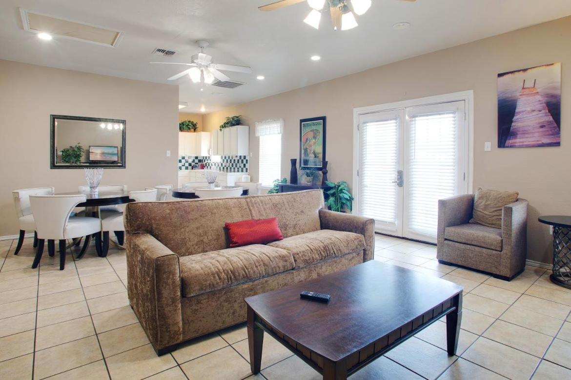 Plantation Suites And Conference Center Port Aransas Buitenkant foto